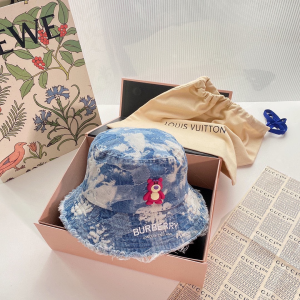 Essenceofluxury Womens Hats Burberry Blue Denim Patchwork Bucket Hat A151PP180 AA194373