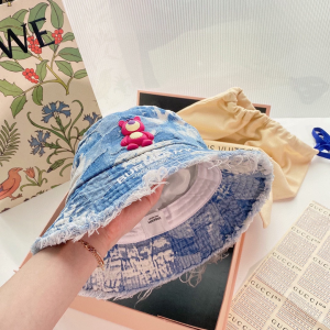 Essenceofluxury Womens Hats Burberry Blue Denim Patchwork Bucket Hat A151PP180 AA194373