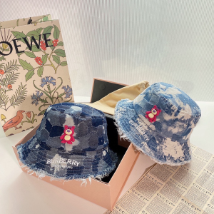 Essenceofluxury Womens Hats Burberry Blue Denim Patchwork Bucket Hat A151PP180 AA194373