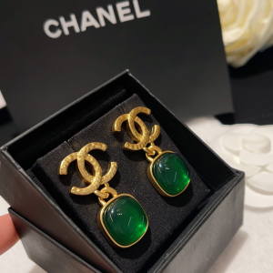 Essenceofluxury Womens Jewelry Chanel Gold CC Earrings Green A173PP180 AA194500