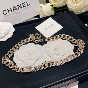 Essenceofluxury Womens Jewelry Chanel Gold Chain Necklace A173PP280 AA194501