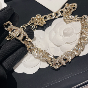 Essenceofluxury Womens Jewelry Chanel Gold Chain Necklace A173PP280 AA194501