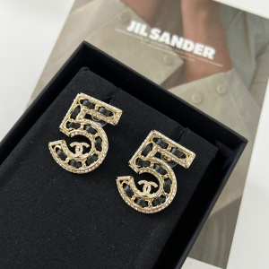 Essenceofluxury Womens Jewelry Chanel CC NO5 Leather Earrings A62PP180 AA194593
