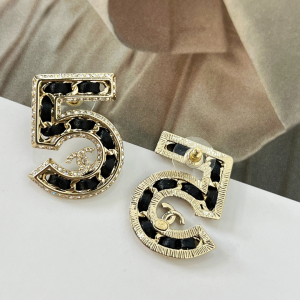 Essenceofluxury Womens Jewelry Chanel CC NO5 Leather Earrings A62PP180 AA194593