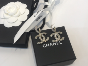Essenceofluxury Womens Jewelry Chanel Crystals CC Logo Earrings A39PP180 AA194560