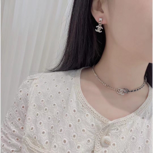 Essenceofluxury Womens Jewelry Chanel Crystals CC Logo Earrings A39PP180 AA194561