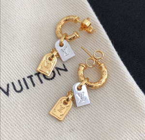 Essenceofluxury Womens Jewelry Louis Vuitton Nanogram Tag Earrings A39PP180 AA194568