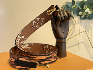 Louis Vuitton Bandouliere Shoulder Strap Brown Leather Louis Vuitton Bandouliere Shoulder Strap Brown Leather