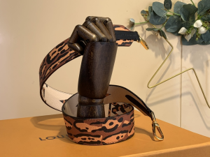 Louis Vuitton Bandouliere Shoulder Strap Brown White Leather Louis Vuitton Bandouliere Shoulder Strap Brown White Leather