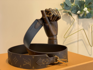 Louis Vuitton Bandouliere Shoulder Strap Monogram Canvas and Black Leather Louis Vuitton Bandouliere Shoulder Strap Monogram Canvas and Black Leather