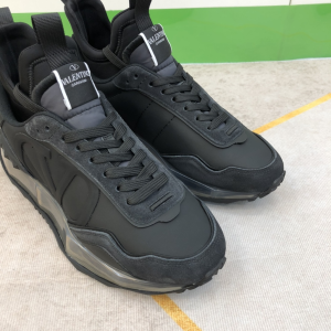 Essenceofluxury Mens Shoes Valentino Vlogo Black Leather Sneakers 38 To 44 A151PP680 AA194938