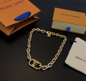 Louis Vuitton Everyday Chain LV Necklace 
