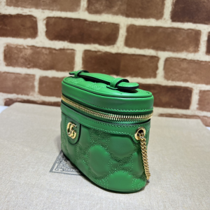 Essenceofluxury Womens Handbags Gucci GG Matelasse Leather Top Handle Mini Bag with Chain in Green 723770 16x10x5CM A09PP680 AA195050 Essenceofluxury Womens Handbags Gucci GG Matelasse Leather Top Handle Mini Bag with Chain in Green 723770 16x10x5CM A09PP680 AA195050