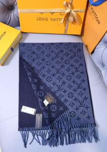Louis Vuitton Monogram Gradient cashmere and wool Scarf Blue Louis Vuitton Monogram Gradient cashmere and wool Scarf Blue
