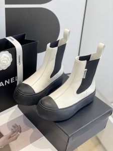 Essenceofluxury Womens Shoes Chanel White Leather Ankle Boot 35 To 40 A151PP580 AA195278