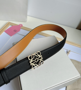 Essenceofluxury Womens Belts Loewe Anagram Leather Belt in Black Brown 32MM A175PP240 AA196049