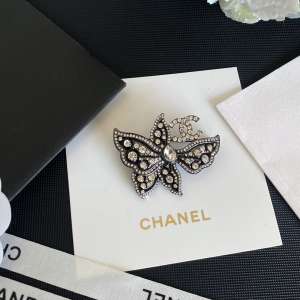 Essenceofluxury Womens Jewelry Chanel CC Butterfly Brooch A152PP180 AA196016