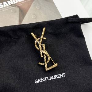 Essenceofluxury Womens Jewelry Saint Laurent YSL Opyum Brooch A62PP180 AA196217