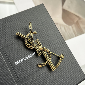 Essenceofluxury Womens Jewelry Saint Laurent YSL Opyum Brooch A62PP180 AA196218