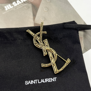 Essenceofluxury Womens Jewelry Saint Laurent YSL Opyum Brooch A62PP180 AA196218