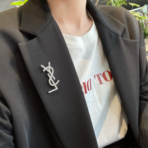 Essenceofluxury Womens Jewelry Saint Laurent YSL Opyum Brooch A62PP180 AA196219