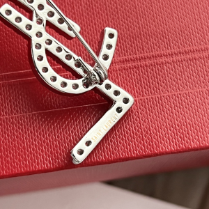 Essenceofluxury Womens Jewelry Saint Laurent YSL Opyum Brooch A62PP180 AA196219