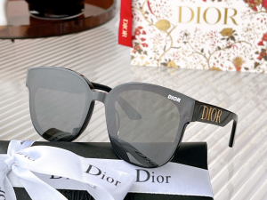 Dior Luxury Eyewear Sunglasses DE8067 Black 