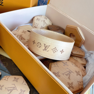 Essenceofluxury Womens Accessories Louis Vuitton Wooden Football GI0661 A130PP1280 AA196350