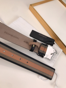 Essenceofluxury Mens Belts Versace Medusa Leather Belt in Brown Gray 40MM A175PP240 AA196581