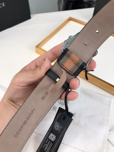 Essenceofluxury Mens Belts Versace Medusa Leather Belt in Brown Gray 40MM A175PP240 AA196581