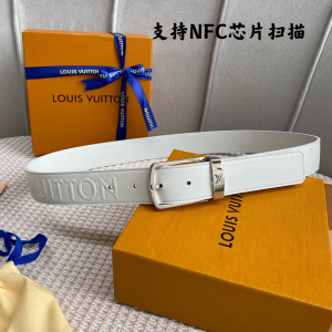 Louis Vuitton LV White Leather Belt 35MM 