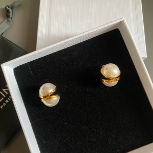 Essenceofluxury Womens Jewelry Celine Pearl Earrings A173PP180 AA196569