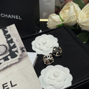 Essenceofluxury Womens Jewelry Chanel Multi CC Logo Rings A152PP180 AA196528