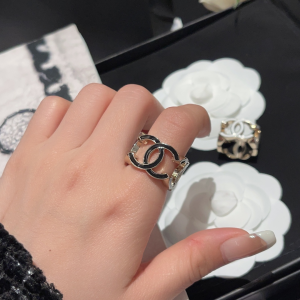 Essenceofluxury Womens Jewelry Chanel Multi CC Logo Rings A152PP180 AA196528