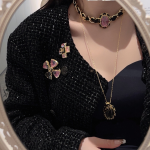 Essenceofluxury Womens Jewelry Chanel CC Logo Leather Chain Choker Necklace A39PP280 AA196707