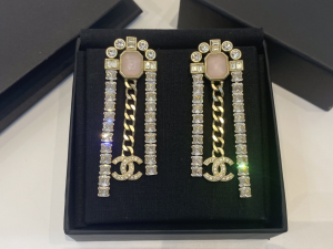 Essenceofluxury Womens Jewelry Chanel Crystals CC Logo Diamonds Earrings A39PP280 AA196723