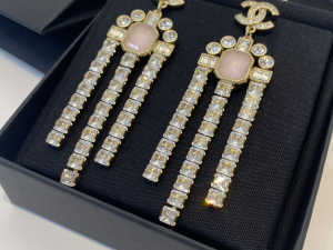 Essenceofluxury Womens Jewelry Chanel Crystals CC Logo Diamonds Earrings A39PP280 AA196724