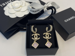 Essenceofluxury Womens Jewelry Chanel Crystals CC Logo Pendant Earrings A39PP180 AA196725
