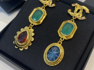 Essenceofluxury Womens Jewelry Chanel Crystals CC Logo Pendant Earrings A39PP280 AA196709