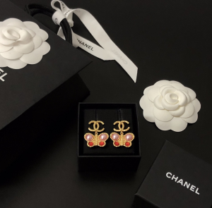 Essenceofluxury Womens Jewelry Chanel Gold CC Logo Butterfly Earrings A39PP180 AA196718