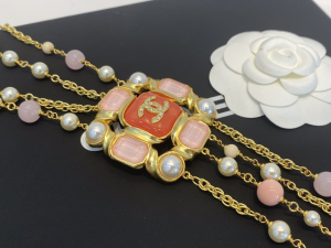 Essenceofluxury Womens Jewelry Chanel Vintage Pearls Necklaces A39PP380 AA196728