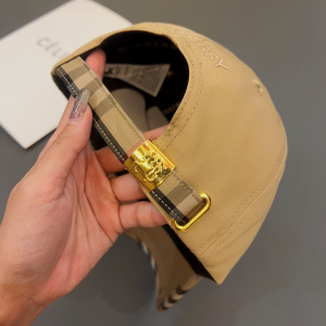 Essenceofluxury Womens Hats Burberry Black Cotton Baseball Cap Hat in Beige A190PP180 AA197074