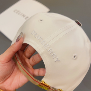 Essenceofluxury Womens Hats Burberry Black Cotton Baseball Cap Hat in White A190PP180 AA197075