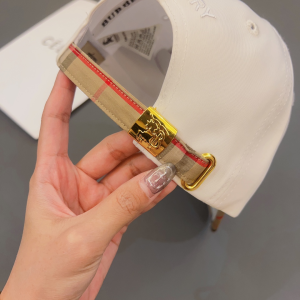 Essenceofluxury Womens Hats Burberry Black Cotton Baseball Cap Hat in White A190PP180 AA197075