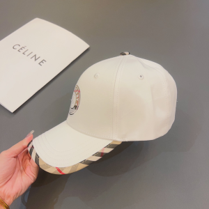 Essenceofluxury Womens Hats Burberry Black Cotton Baseball Cap Hat in White A190PP180 AA197075