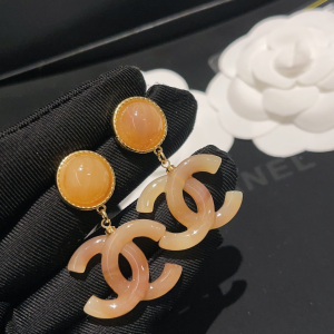 Essenceofluxury Womens Jewelry Chanel Beige CC Logo Earrings A173PP280 AA197002