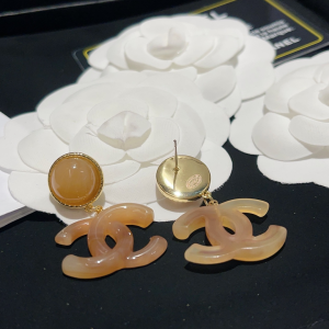 Essenceofluxury Womens Jewelry Chanel Beige CC Logo Earrings A173PP280 AA197002