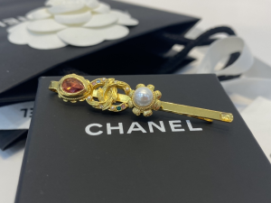 Chanel Gold CC Logo Hair Accessory 
