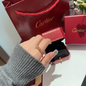 Essenceofluxury Womens Jewelry Cartier Clash De Cartier Rings in Rose Gold A173PP380 AA198817
