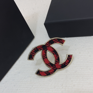 Essenceofluxury Womens Jewelry Chanel Tweed CC Logo Brooch A205PP180 AA198927